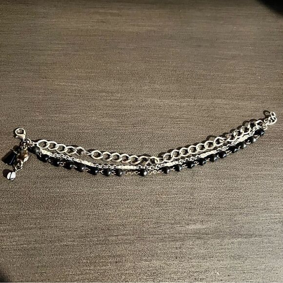 HandCrafted Chain Bracelet with Vintage Wood Rosary Black Beads - Picture 3 of 7